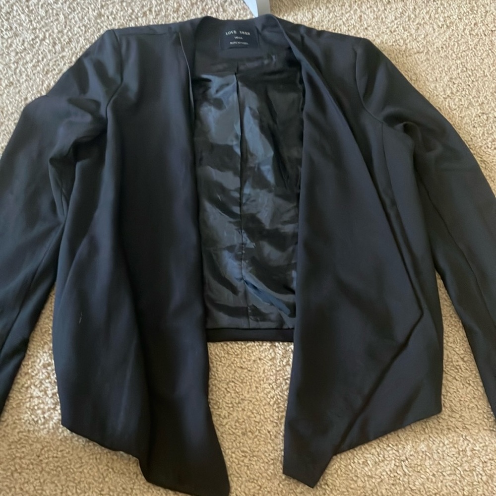 Black lightweight open ladies blazer